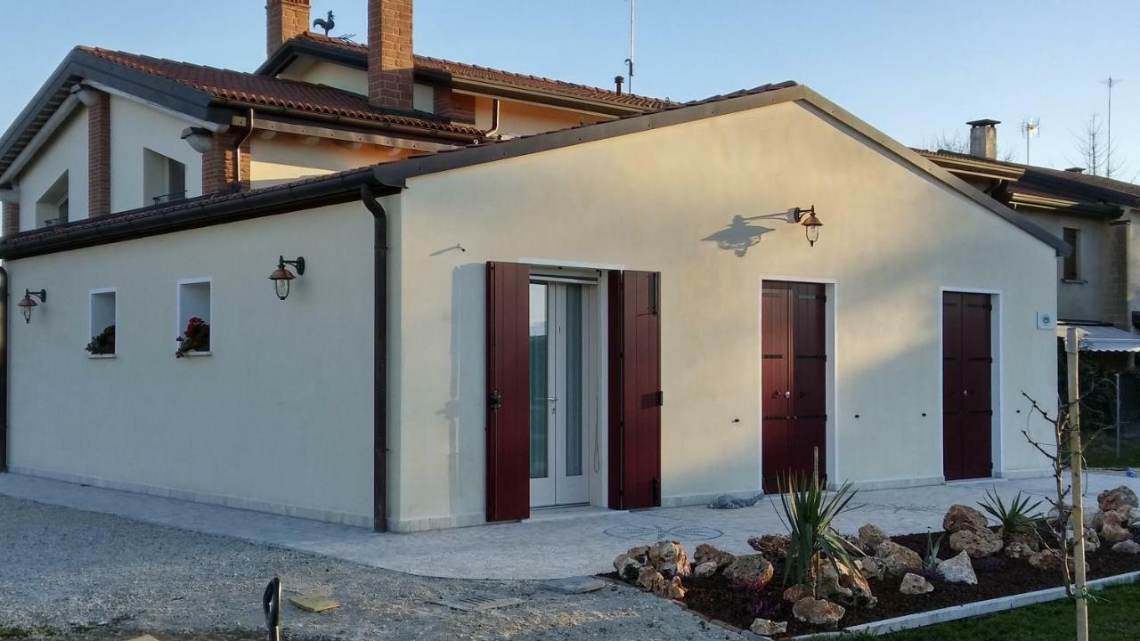 Agriturismo Honey Farm Пьяццола-суль-Брента Экстерьер фото